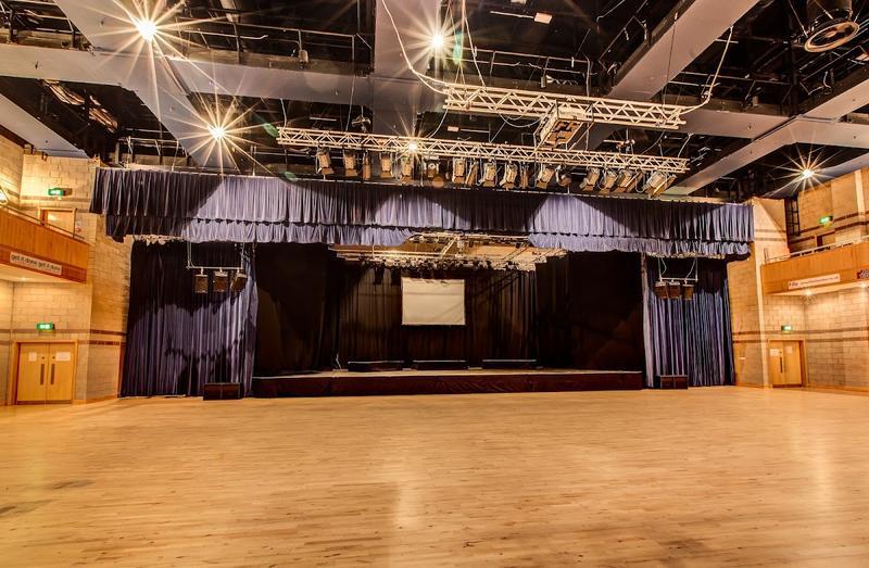 Rothes Halls — photo 2