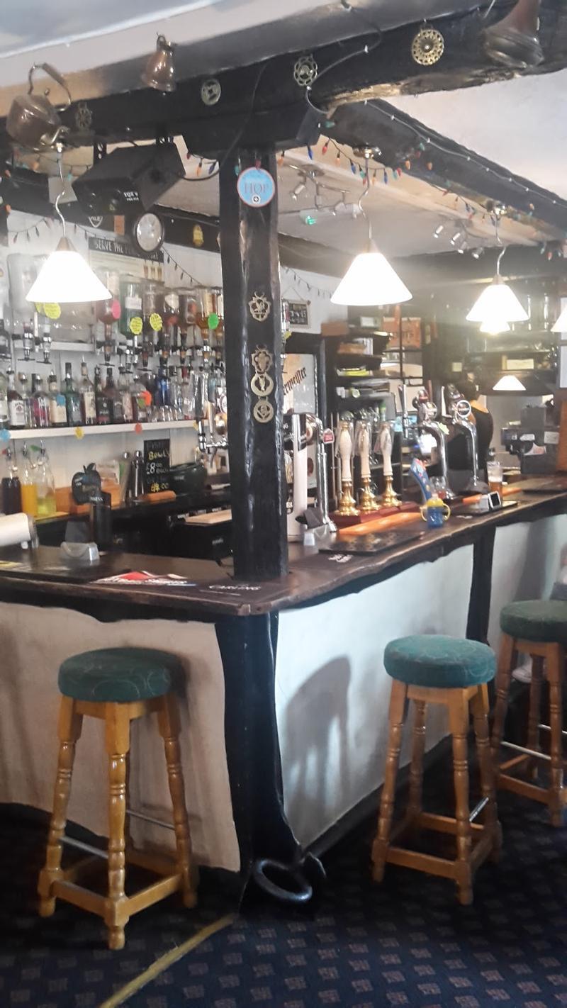 Royal Oak Hotel