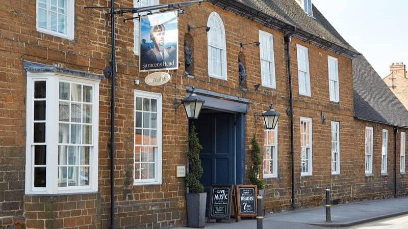 Saracens Head Hotel