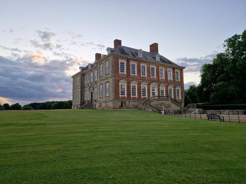 Stanford Hall — photo 2