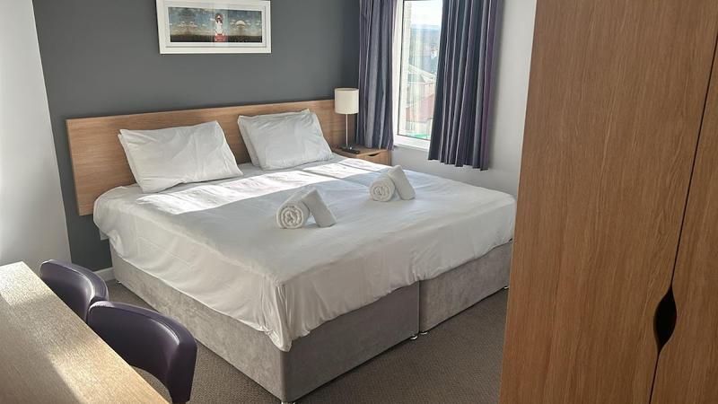 Strathmore Hotel — photo 2