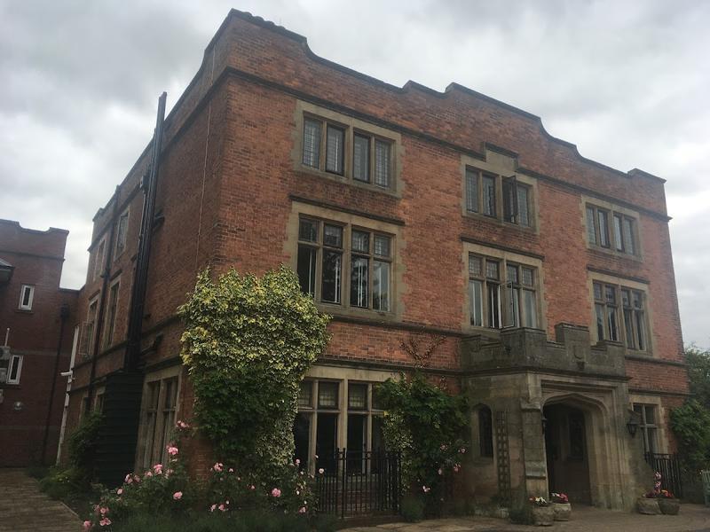 Stretton Hall Hotel — photo 2