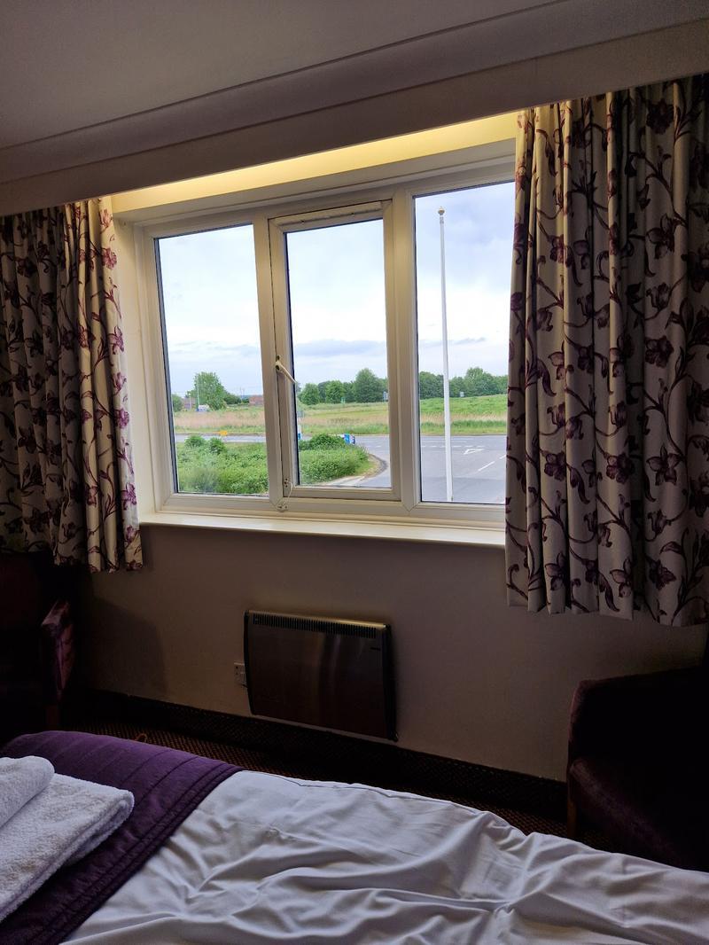 Supreme Inn — photo 2