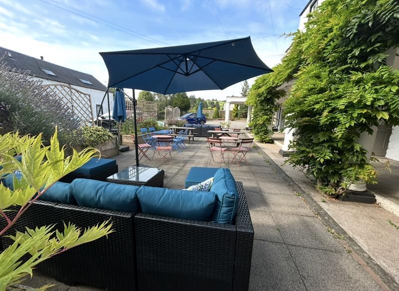 The Annandale Arms Hotel