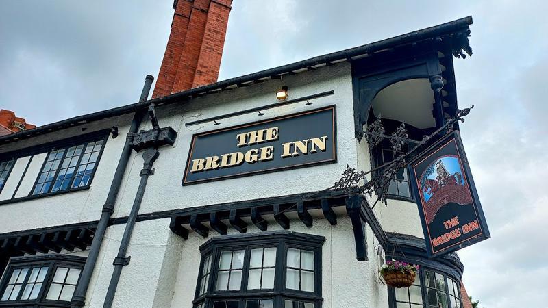 The Bridge Inn Hotel