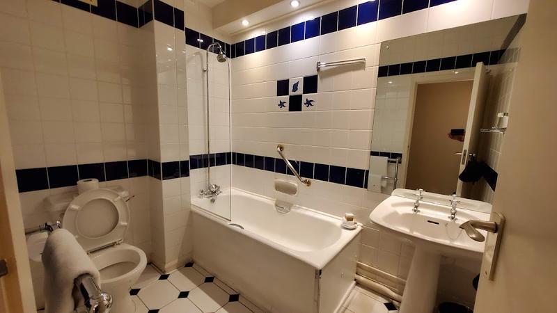 The Castle Hotel — photo 3