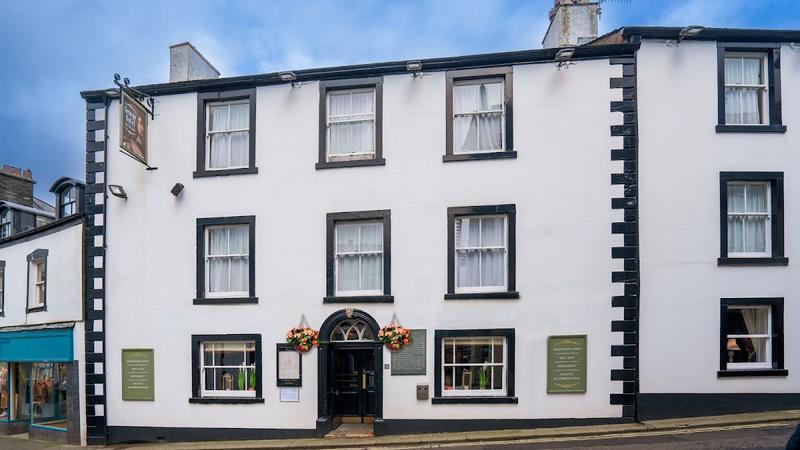 The George Hotel