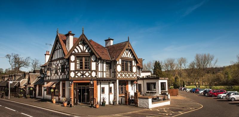 The Popinjay Hotel