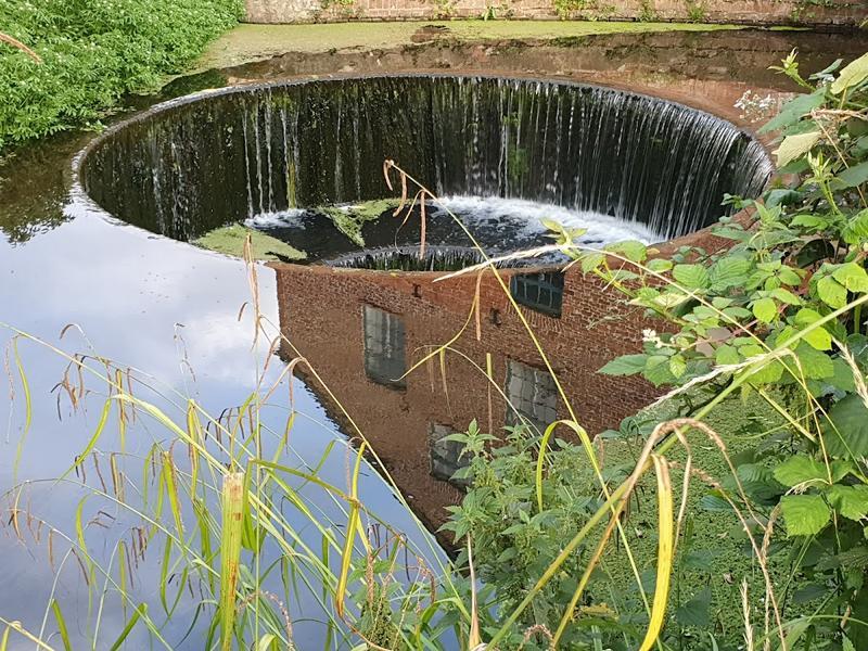The Tumbling Weir Hotel