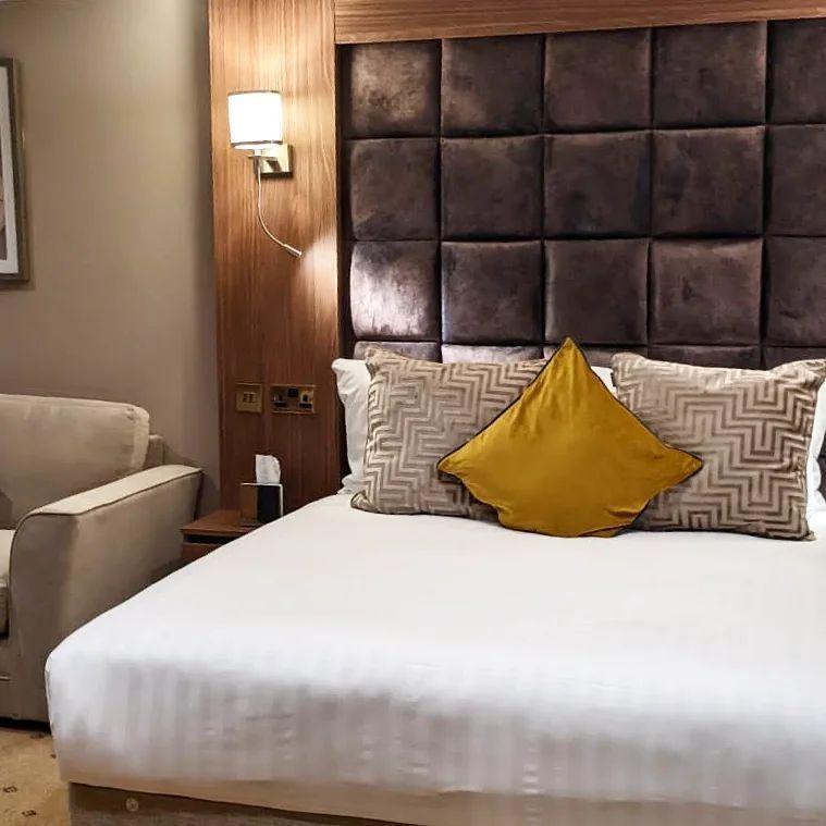 Tudor Lodge Hotel — photo 2