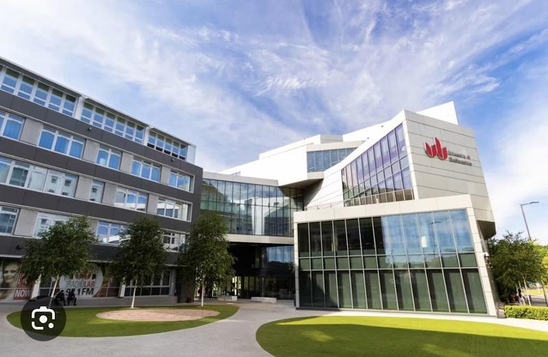 University of Bedfordshire (Luton Campus) — photo 3