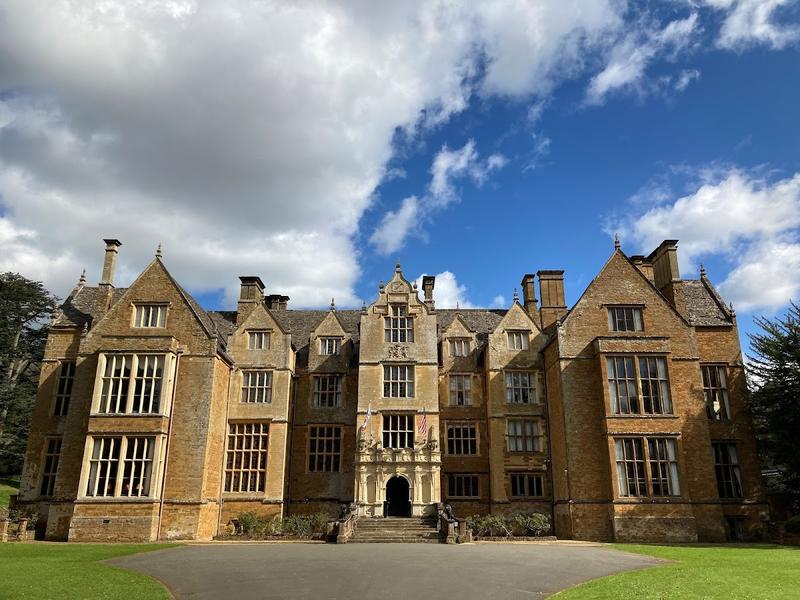 Wroxton Abbey Conferences Ltd