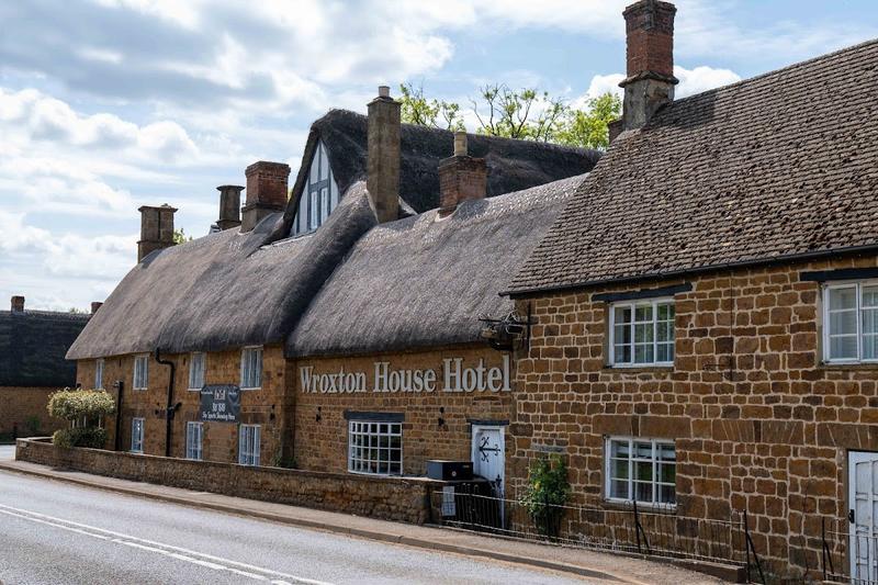 Wroxton House Hotel