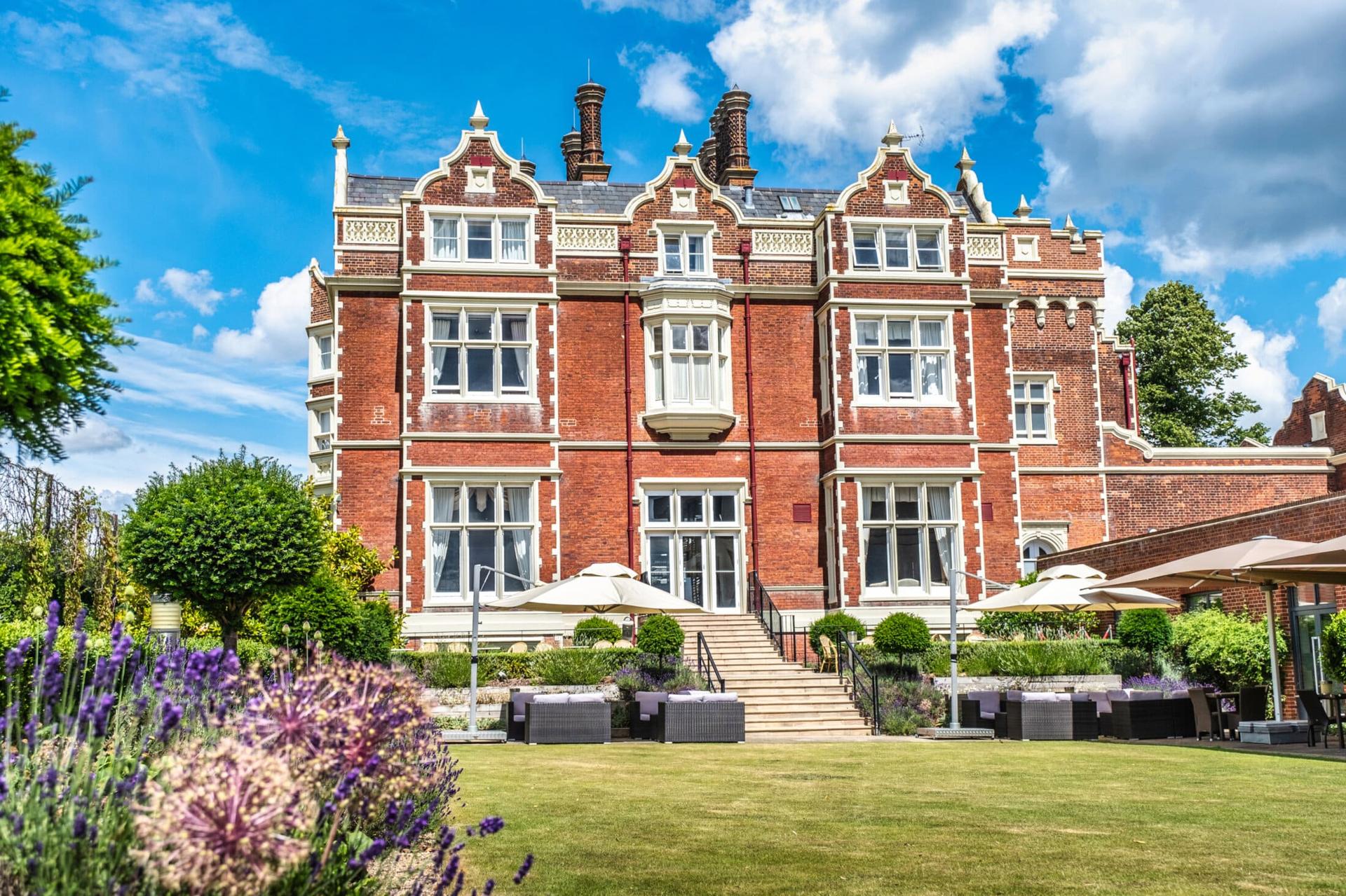 Wivenhoe House Hotel & Conference Centre