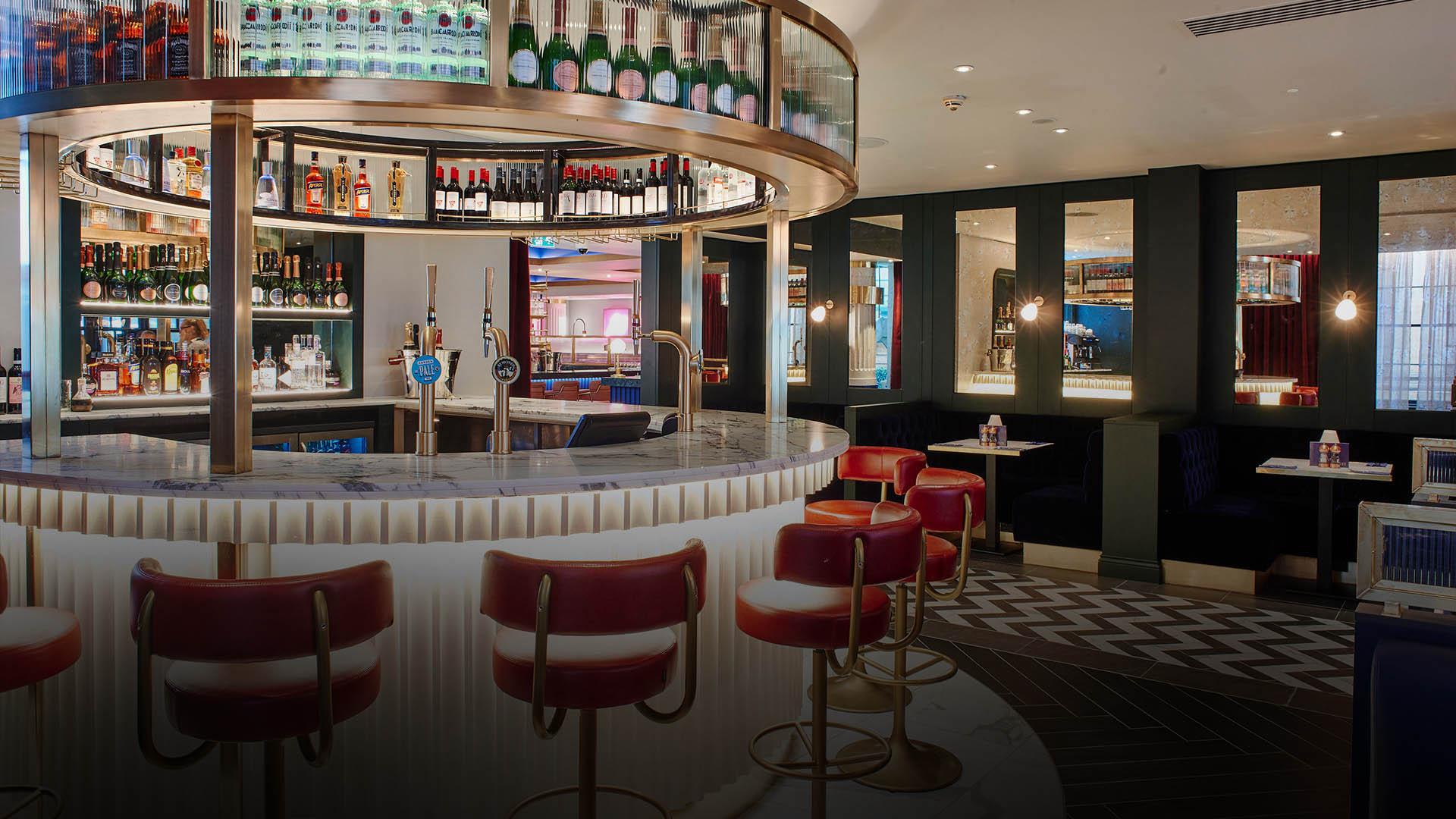 Le Monde Hotel