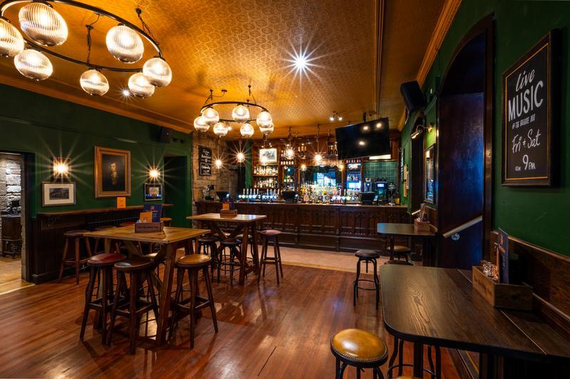 Beehive Inn