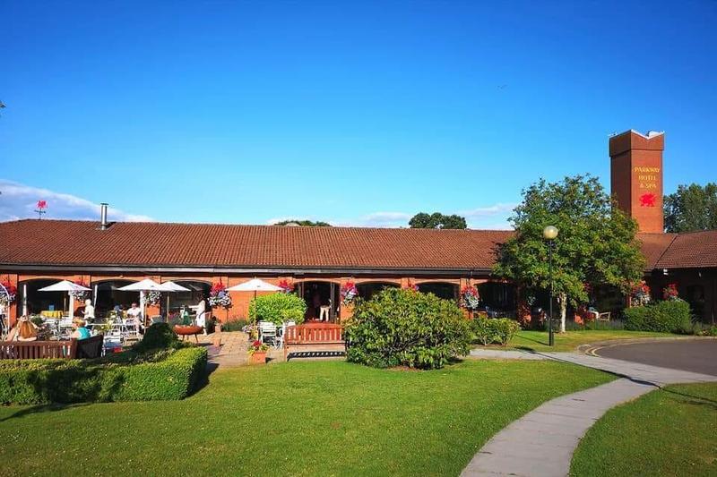 Best Western Parkway Hotel