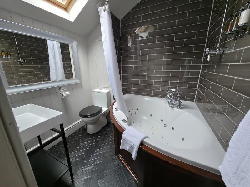 Broadoaks Country House — photo 3