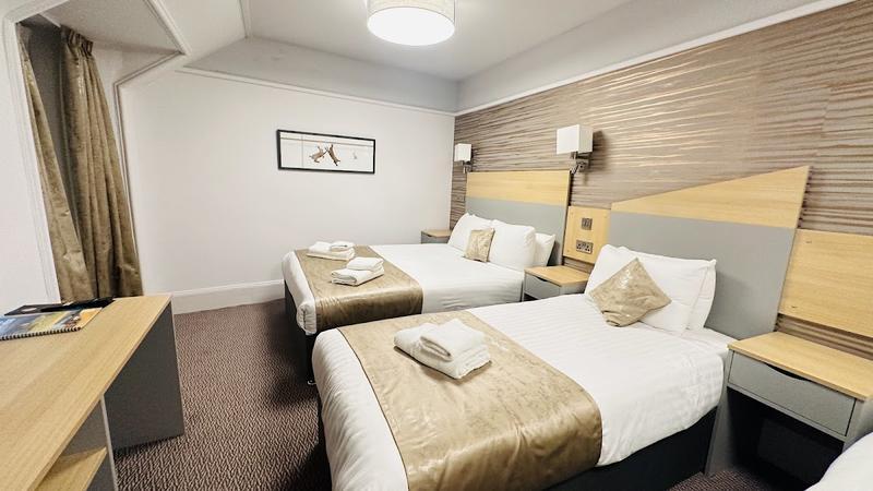 Caledonian Hotel — photo 2