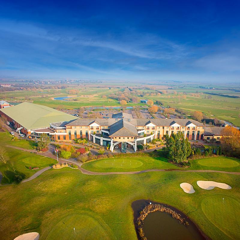 Crowne Plaza Resort Colchester - Five Lakes