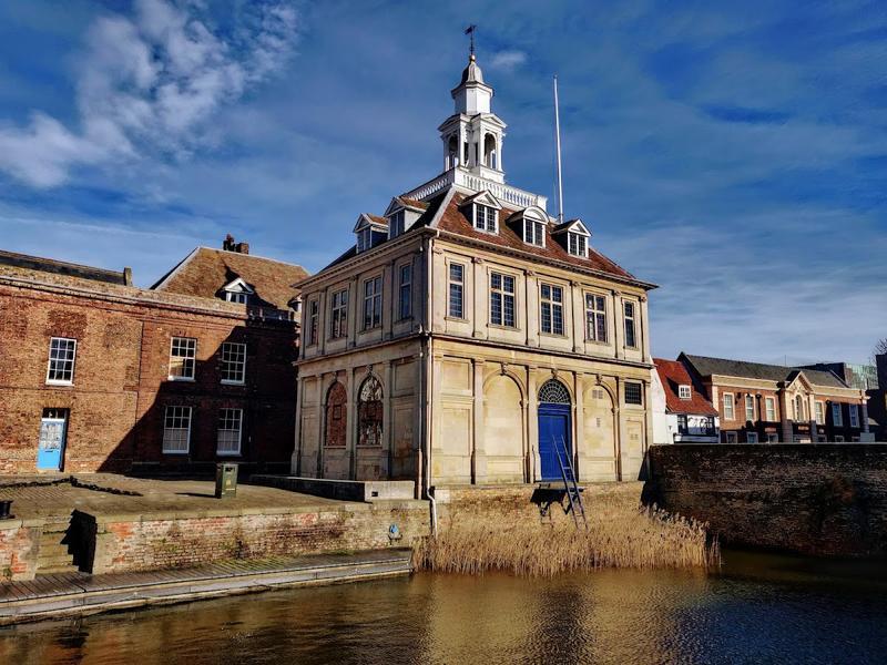 Custom House