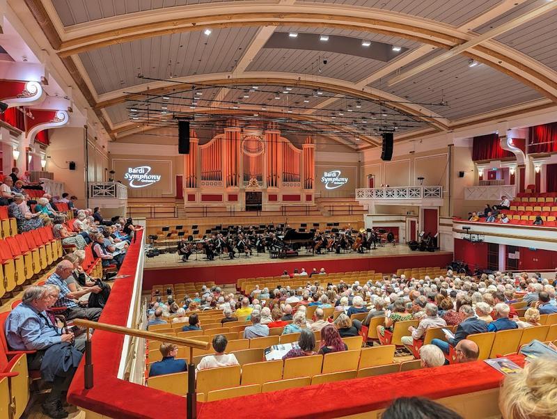 De Montfort Hall — photo 3