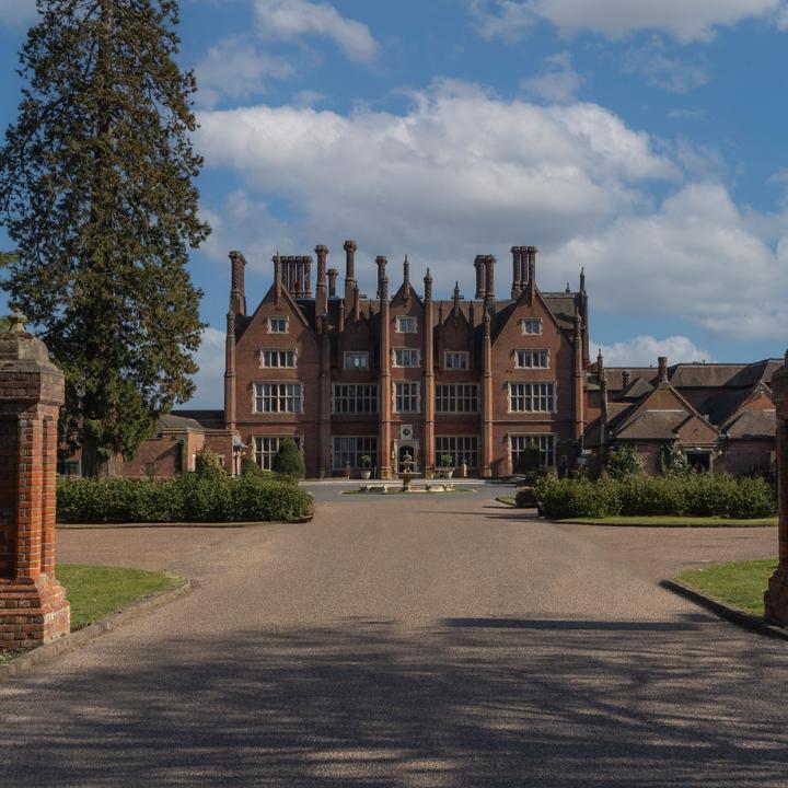 De Vere Dunston Hall Hotel
