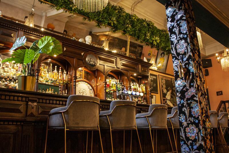 Dragonfly: Edinburgh's Oldest Cocktail Bar
