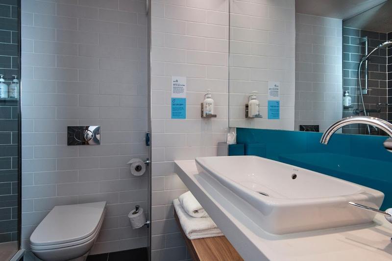 Holiday Inn Express Exeter City Centre — photo 3