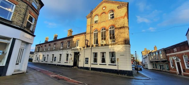 George Hotel