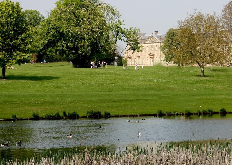 HTS Lydiard Park