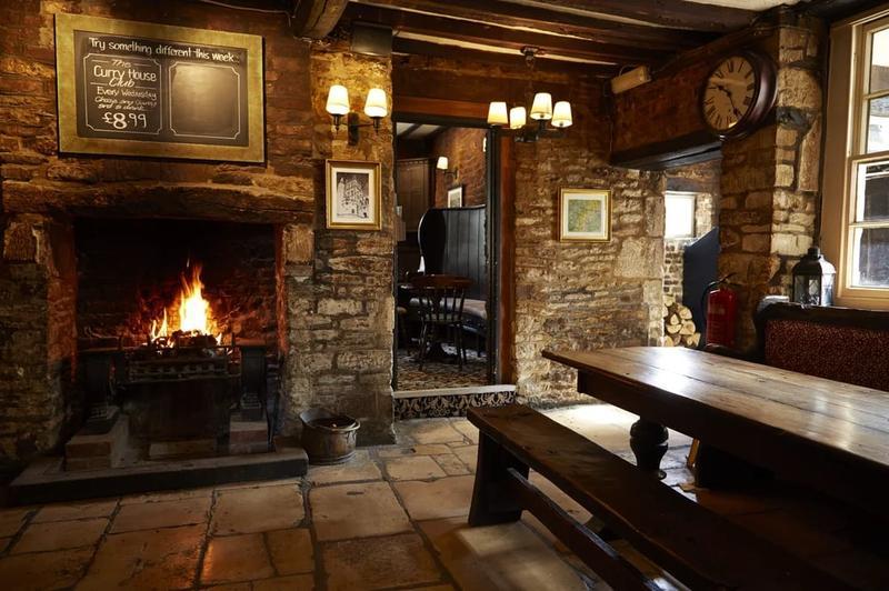Hunters Hall