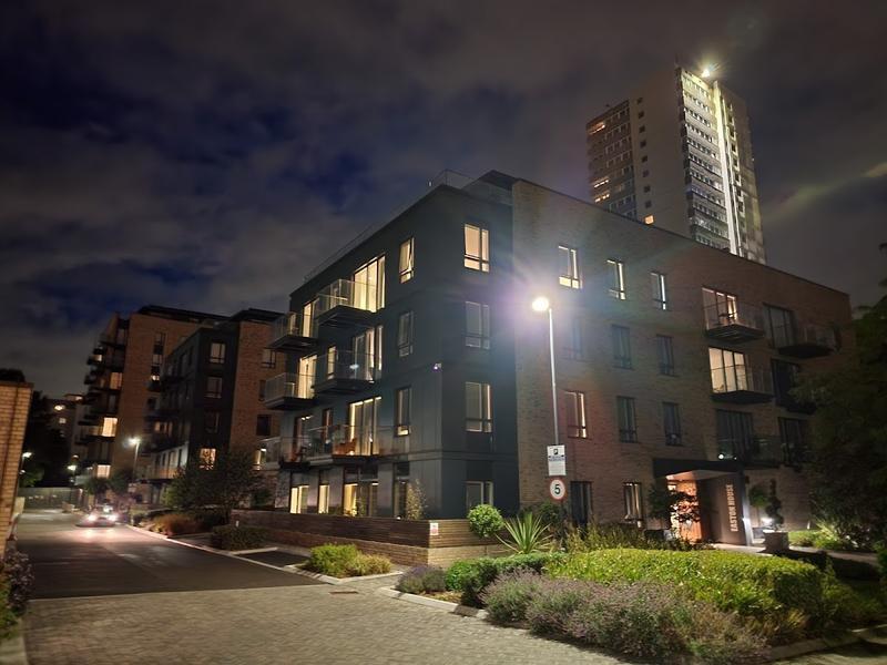 Kew Gardens Rd Apartments by Clarendon Kew
