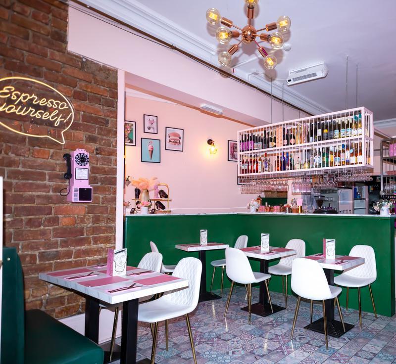 Laila: Pretty Brunch In Old Town, Edinburgh