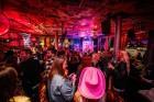 Maggie's: Quirky Country Bar In Glasgow — photo 3