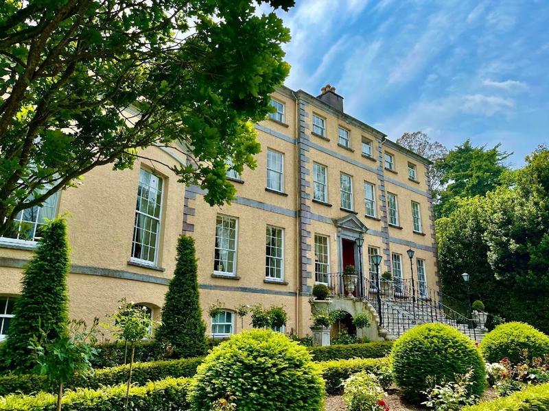 Maryborough House Hotel