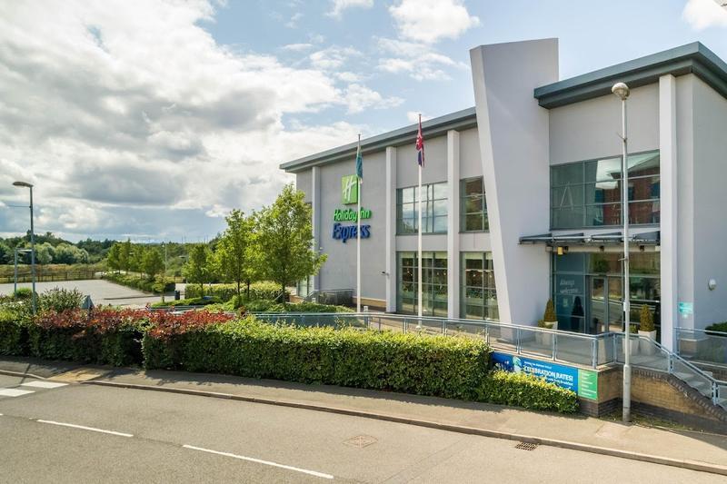Holiday Inn Express & Suites Walsall