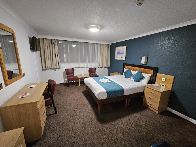 Menzies Leofric Hotel — photo 2