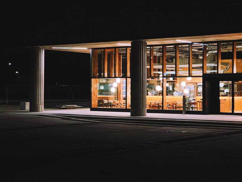 Patina: Pretty Edinburgh Bar & Restaurant