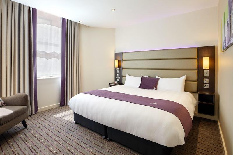 Premier Inn Salisbury City Centre — photo 2