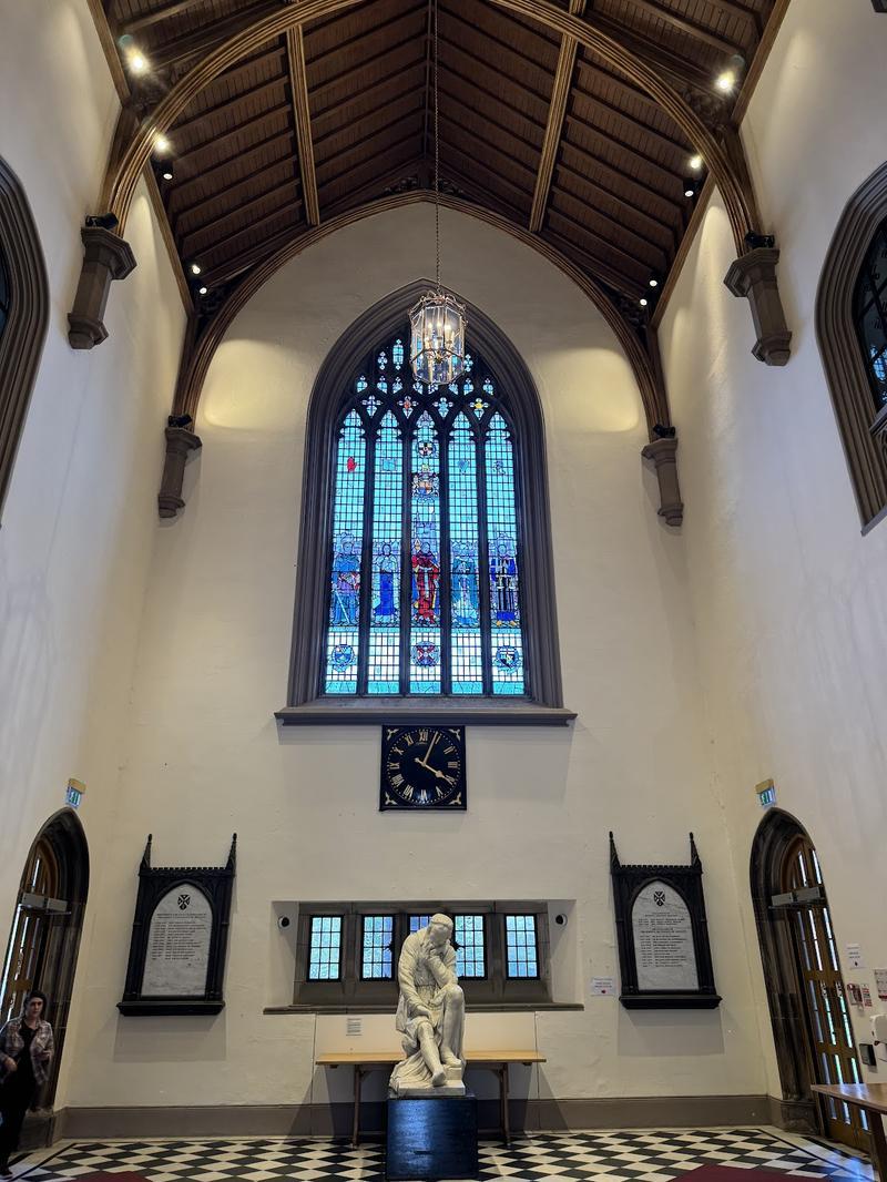 Queen's University Belfast — photo 2