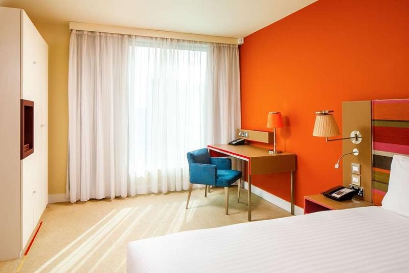 Radisson Blu Cardiff At Meridian Gate — photo 2