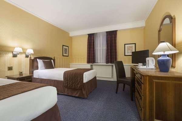 Ramada Jarvis Gatwick/East Grinstead — photo 2