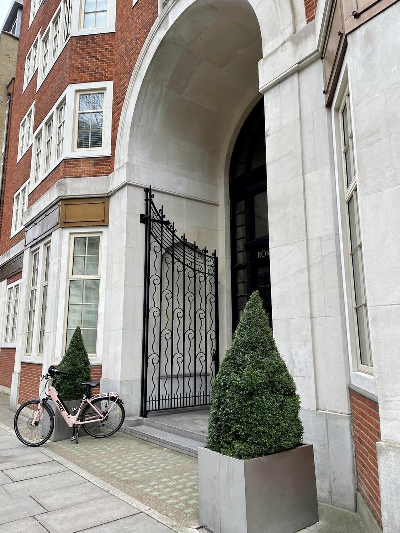 Romney House Apartments