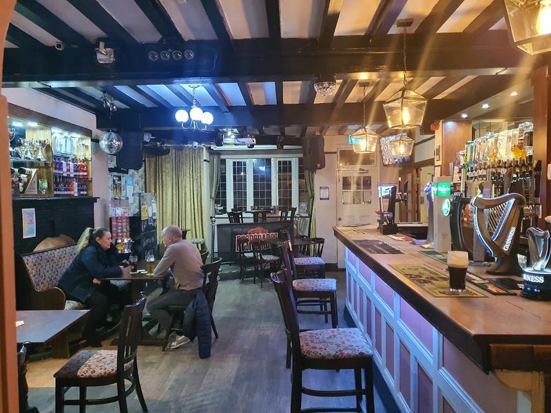 Rose & Crown