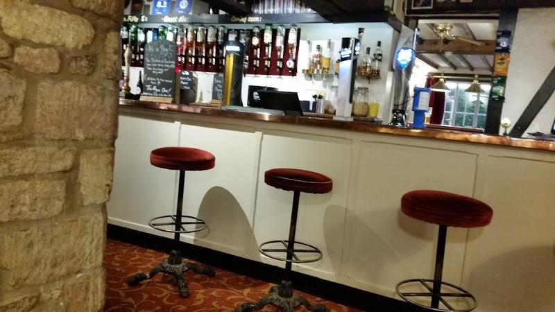 Royal Oak Inn