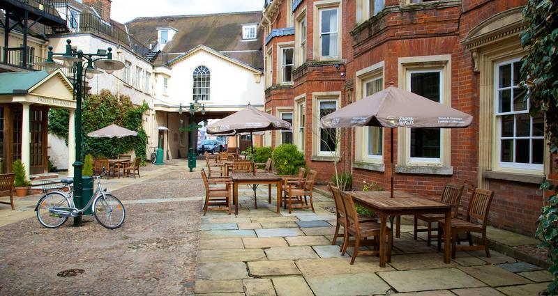 Rutland Arms Hotel