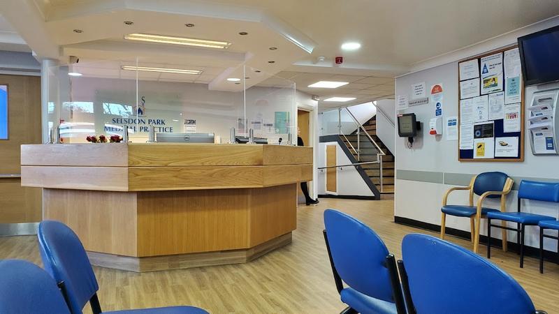 Selsdon Park Hotel & Golf Course — photo 3