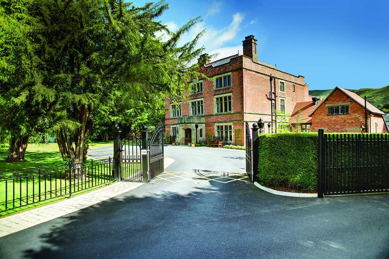 Stretton Hall Hotel