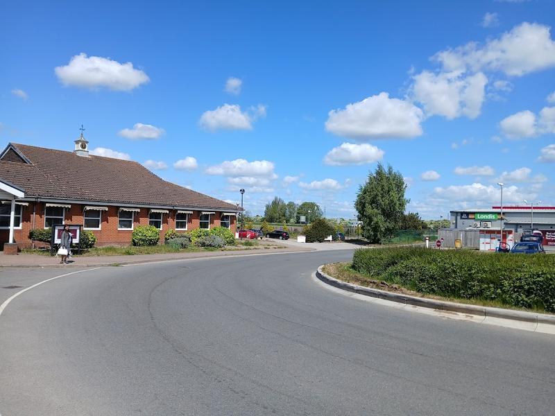 Supreme Inn